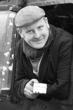 oxenhope santa express december 18 2010 driver tea bw sm.jpg